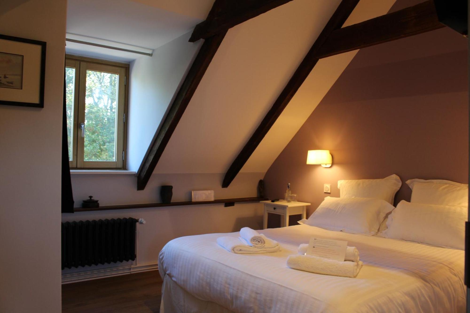 Manoir Du Moustoir - Hotel Les Empreintes Saint-Évarzec Exteriör bild