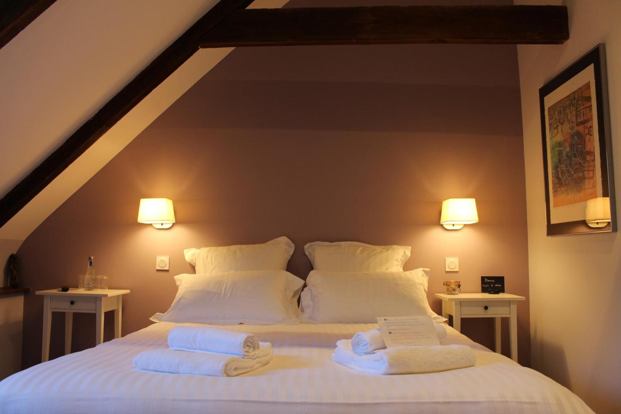 Manoir Du Moustoir - Hotel Les Empreintes Saint-Évarzec Exteriör bild