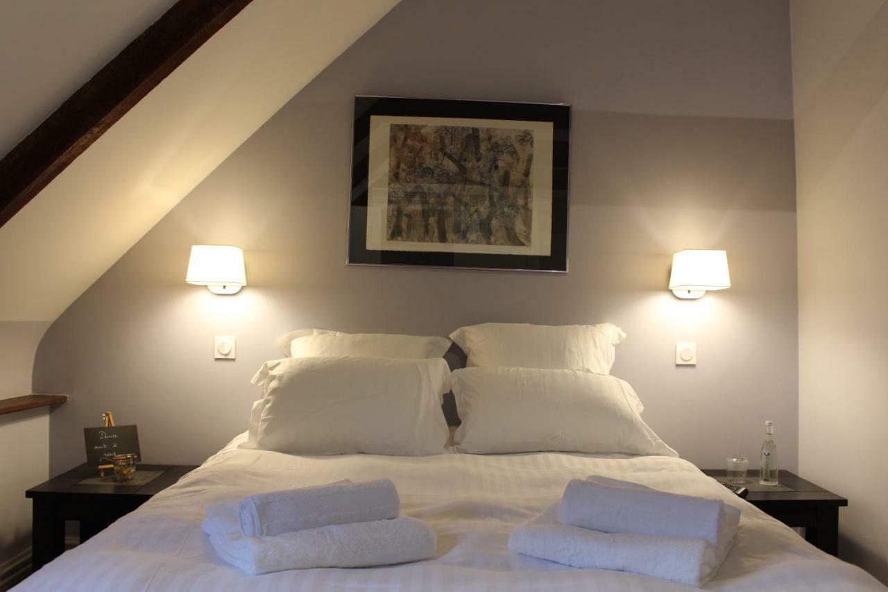 Manoir Du Moustoir - Hotel Les Empreintes Saint-Évarzec Exteriör bild