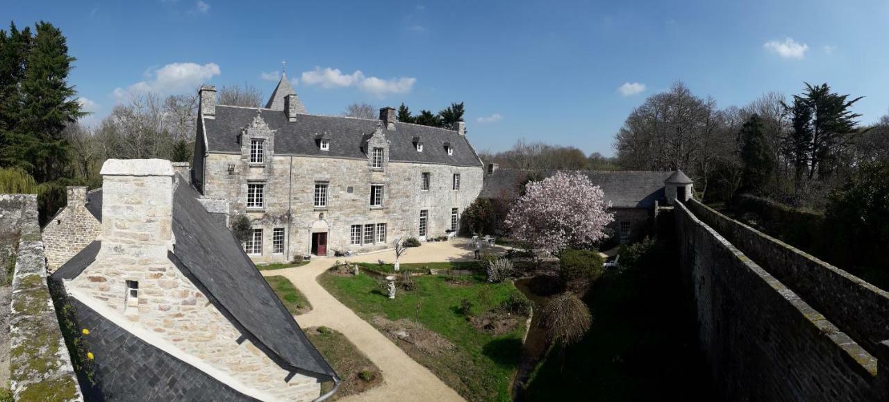 Manoir Du Moustoir - Hotel Les Empreintes Saint-Évarzec Exteriör bild