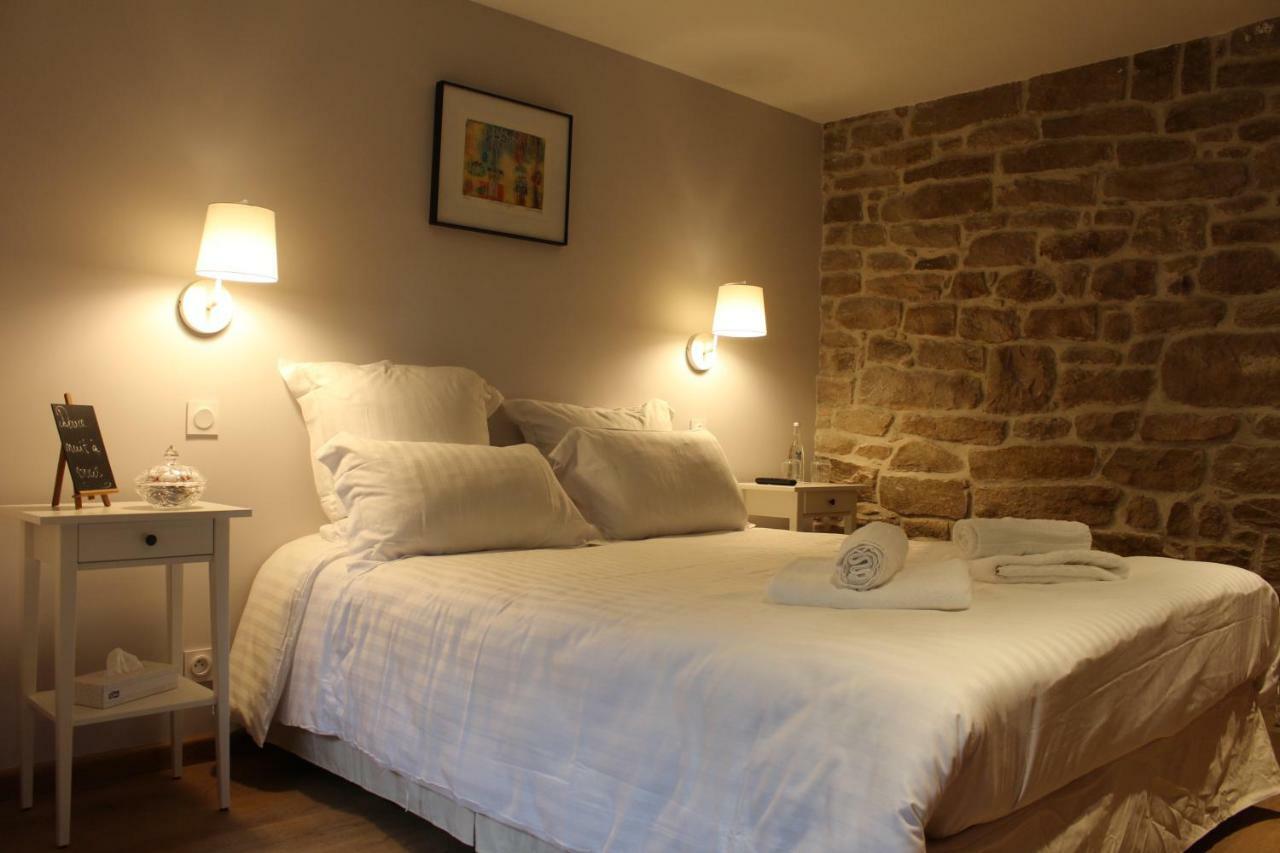 Manoir Du Moustoir - Hotel Les Empreintes Saint-Évarzec Exteriör bild